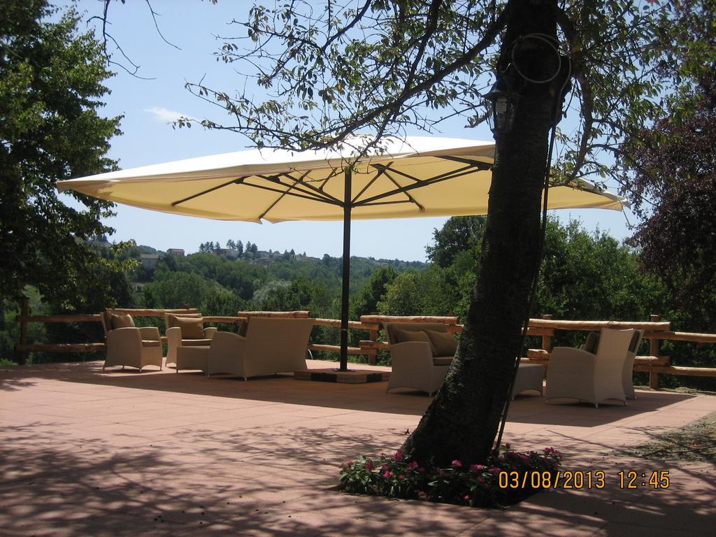 Villa Agriturismo Ristorante Albachiara à Carpeneto Extérieur photo